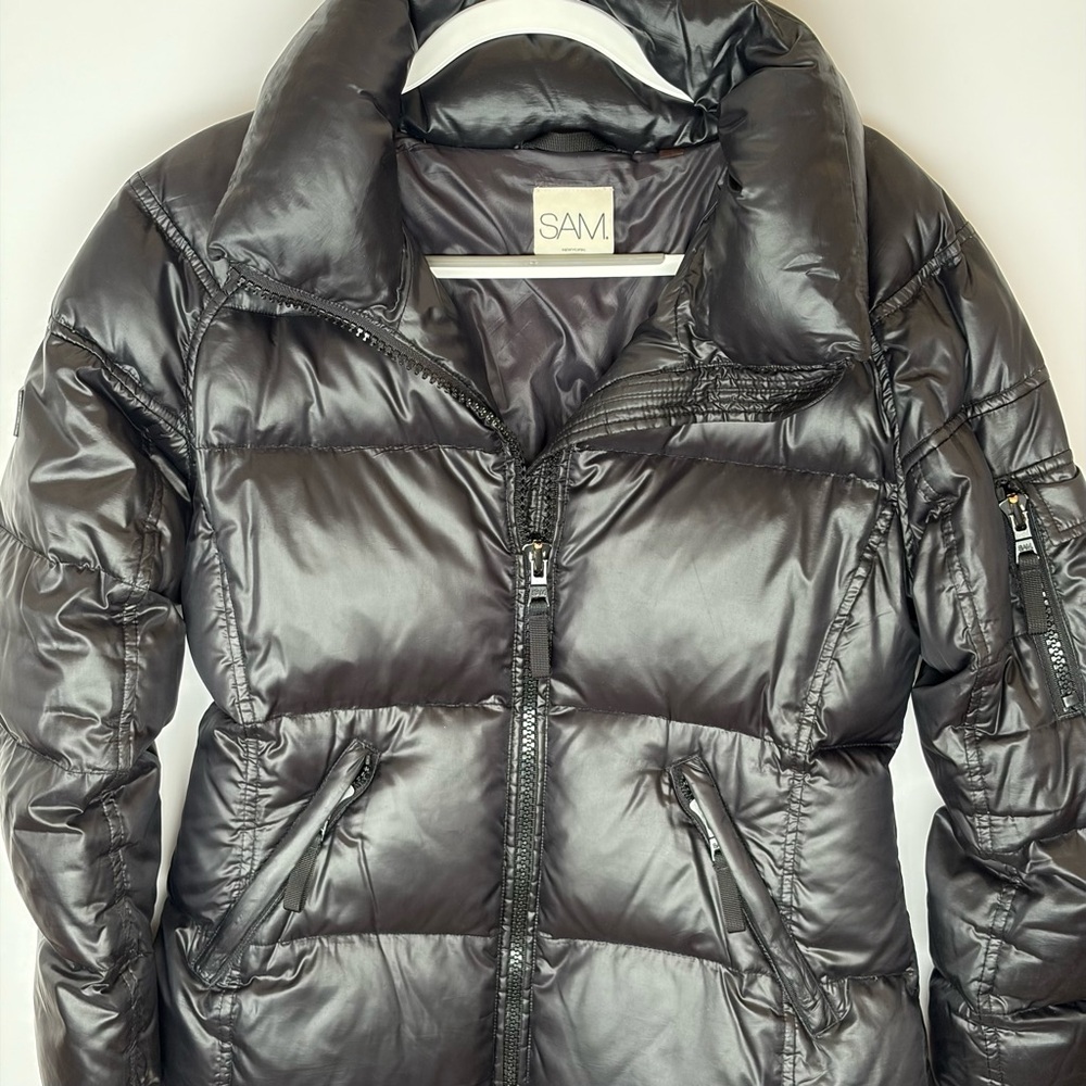 SAM. New York Women’s Black Down Puffer Jacket Size Large
